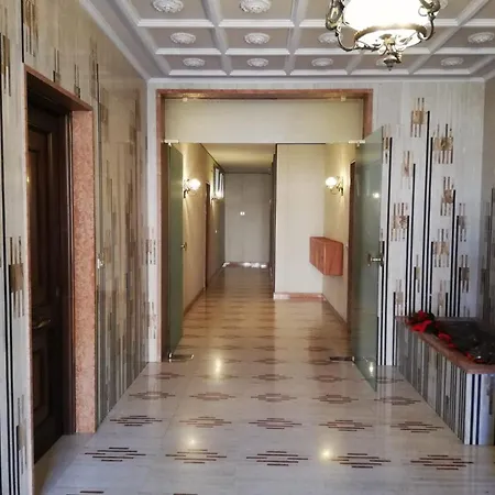 Sanremo Suite Apartman *